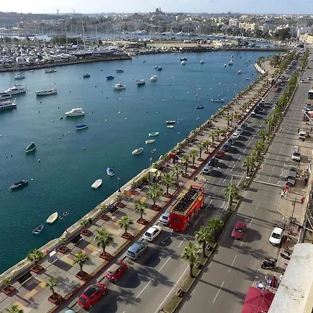 Apartamento Spacious 1br With Wifi In The Centre Of By 360 Estates Gzira