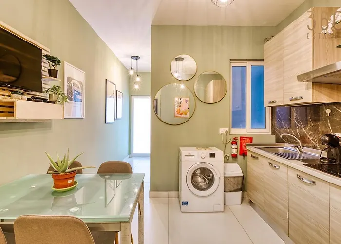 Apartamento Spacious 1br With Wifi In The Centre Of By 360 Estates